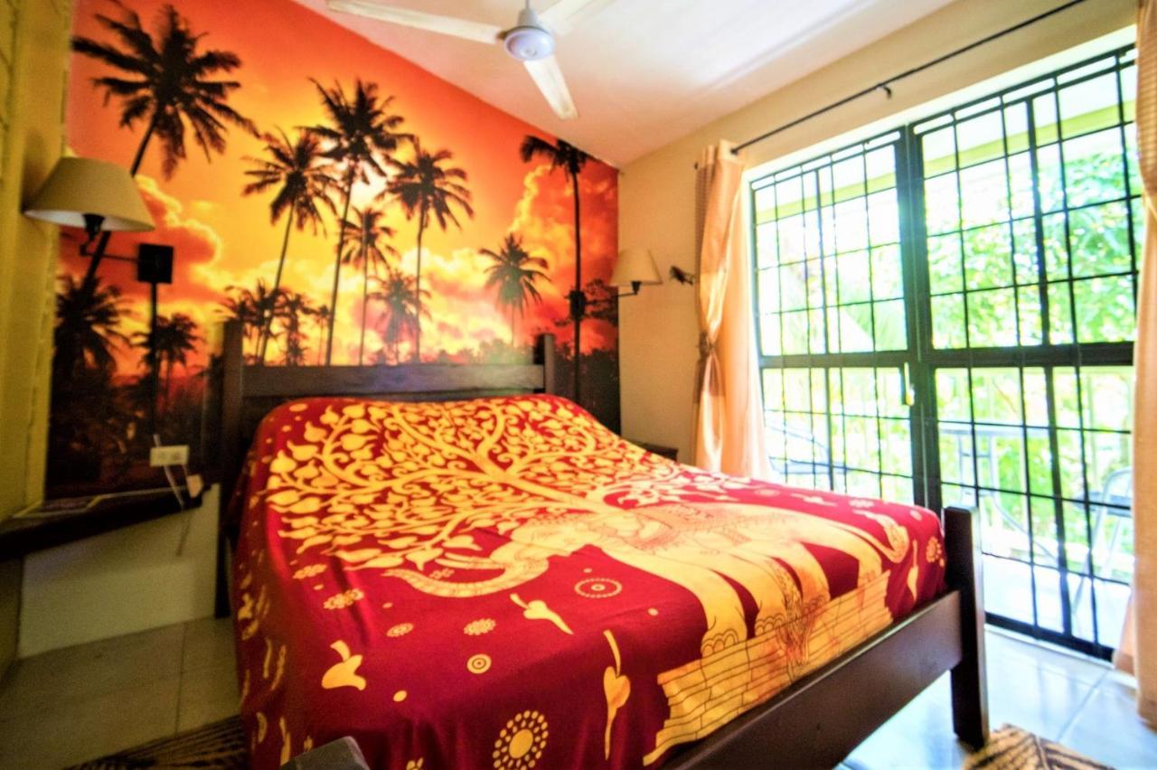 Leatherback Lodge Eco B&B Salybia 외부 사진